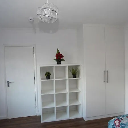 59a Comfortable 3 Bedroom Home, Sleeps 6 By Easy 2 Manage Holiday home Cranford