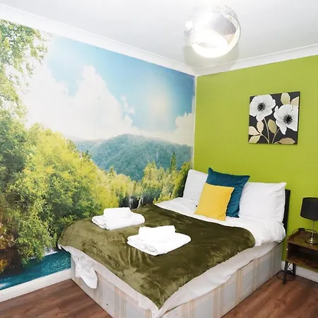 Holiday home 59a Comfortable 3 Bedroom Home, Sleeps 6 By Easy 2 Manage