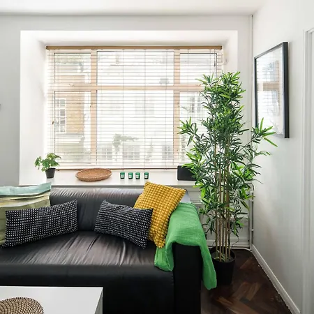Apartment Quirky & Cosy 2bd Mews Flat In Paddington *