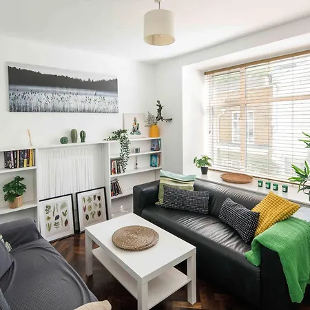 Apartment Quirky & Cosy 2bd Mews Flat In Paddington London