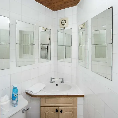 Quirky & Cosy 2bd Mews Flat In Paddington * London