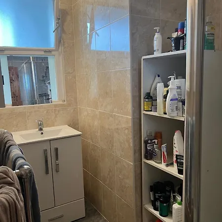 Central Zone 1 Cosy All Inclusive Guest house London