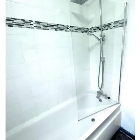Apartment Excel & O2 *