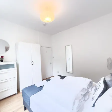 Pleasant 1 Bedroom Camden -on 1st Floor Апартаменты *
