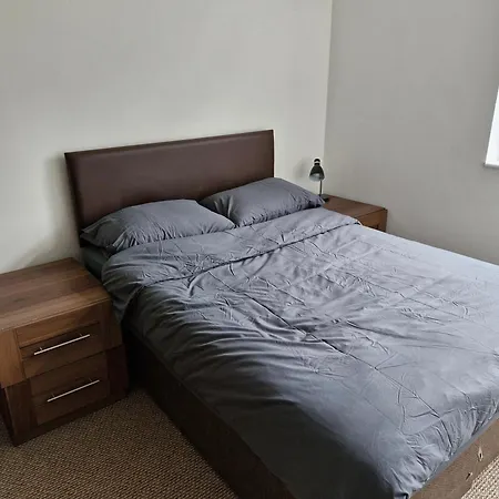 Apartment Bright Spacious Airy 2 Bed Flat Ealing