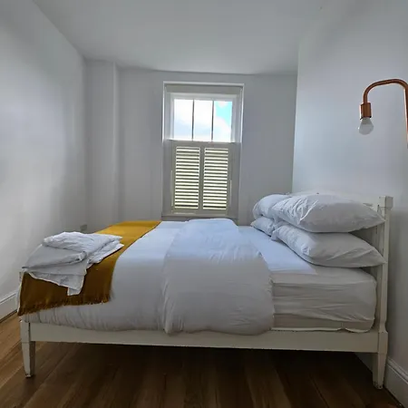 Apartment Mia Residence, Waterloo 4bed Apa