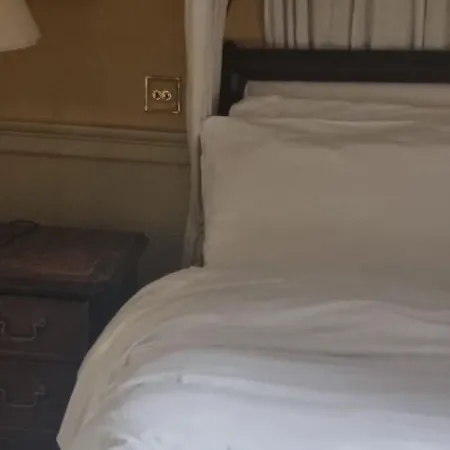 Hotel The Cranley 4*