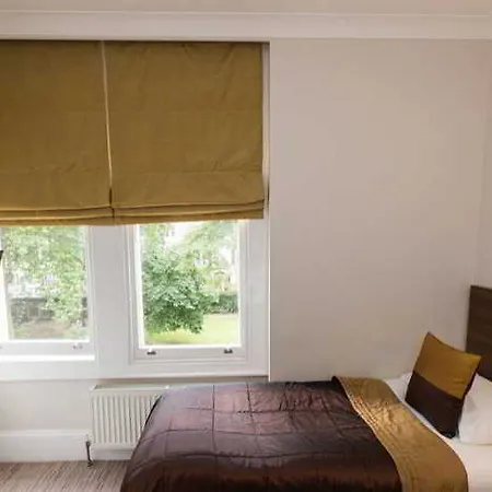 House 3*