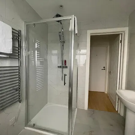 Guest house Lonsdale Place *