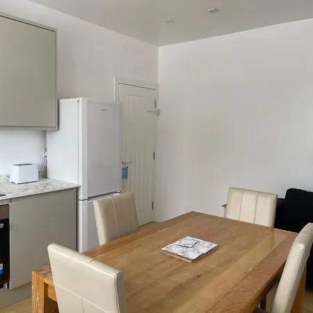Guest house Lonsdale Place *