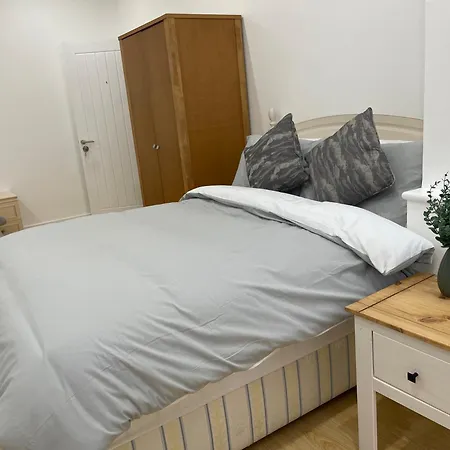 Guest house Lonsdale Place London