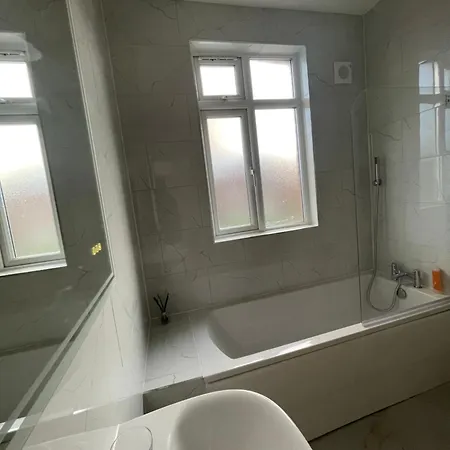 Guest house Lonsdale Place