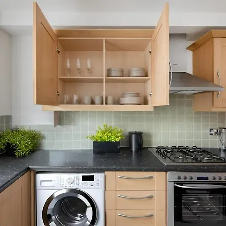 Amazing 2 Bedrooms Near Soho & Covent Garden *