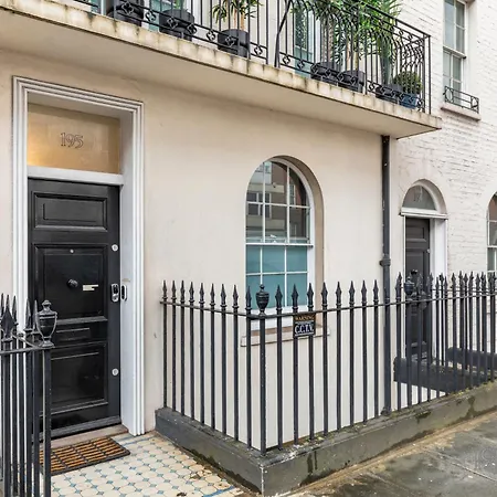 195vbr With Private Bathrooms, Shared Kitchen Apartment
