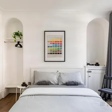 Apartment 195vbr With Private Bathrooms, Shared Kitchen