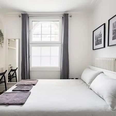 195vbr With Private Bathrooms, Shared Kitchen Apartment *