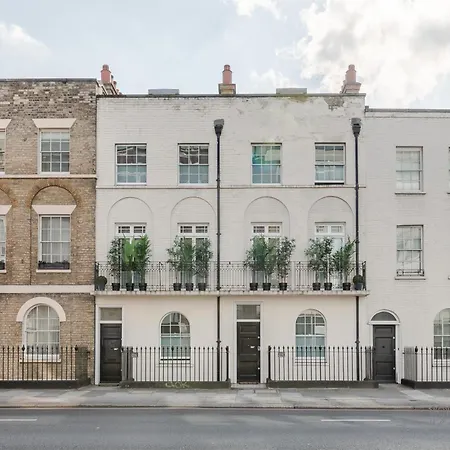 195vbr With Private Bathrooms, Shared Kitchen London