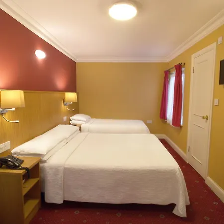 Balmoral House Hotel