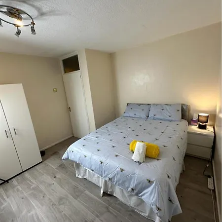 Kim33 Two Bedroom *
