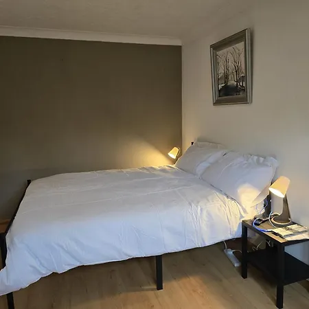 Meadthames View Apartment