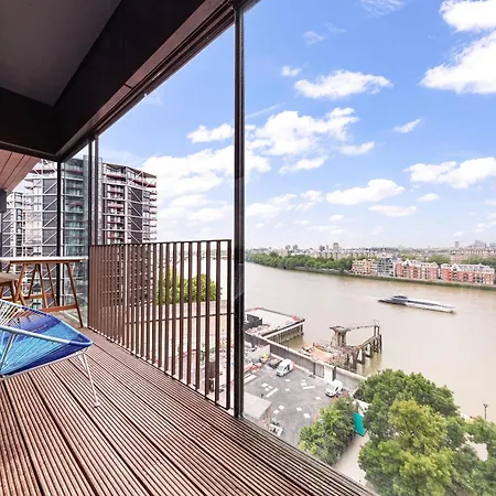 Aparthotel River Panorama 2 Bedroom New Development London