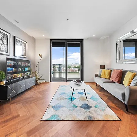 River Panorama 2 Bedroom New Development London