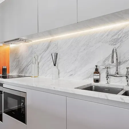 River Panorama 2 Bedroom New Development London