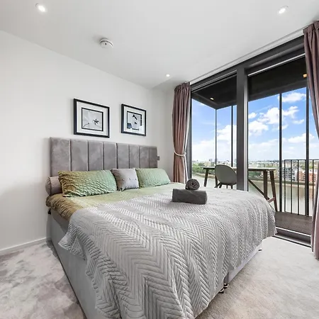 Aparthotel River Panorama 2 Bedroom New Development