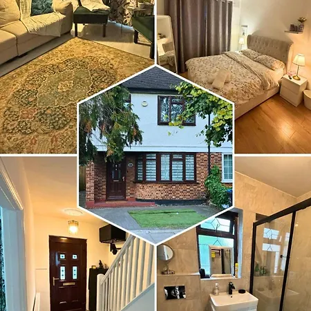Charming And Cosy London Home, Garden, Parking & Family Fun Holiday home