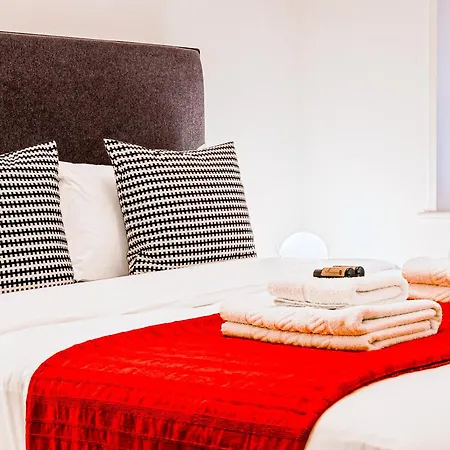 Apartment Secluded Oasis 1br Flat, Bethnal Green, 2min Tube