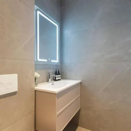 Superb 3 Bed Notting Hill *