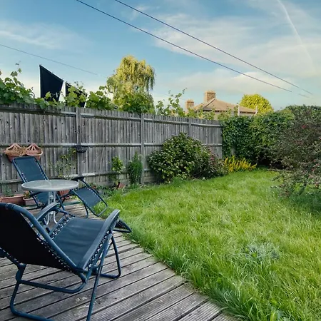 Immaculate Condition 3 Bed En-suite Refurbished House