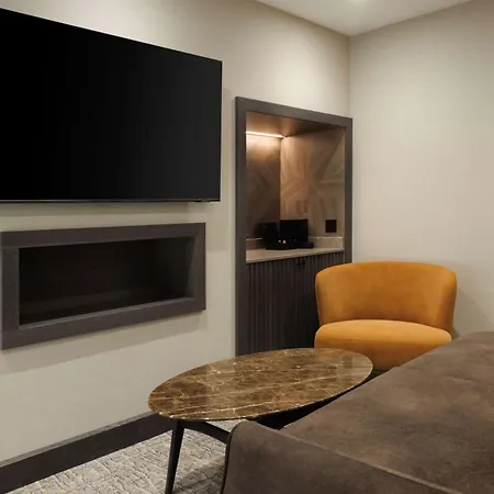 Doubletree By Hilton Victoria