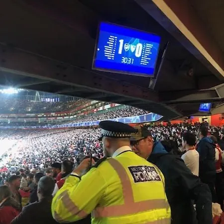 Arsenal 123 Close To Emirates Stadium Direct Eurostar Heathrow-3 Here Appartamento Londra