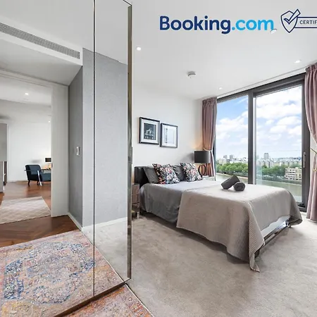 Aparthotel River Panorama 2 Bedroom New Development London