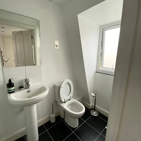Entire House Wimbledon London