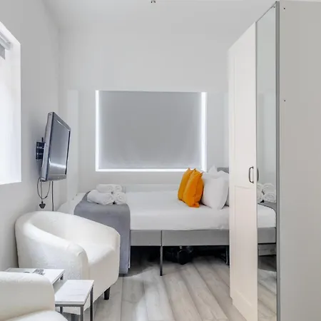 Contemporary 1bd Flat - Willesden Green! London