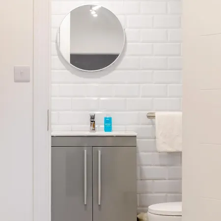 Contemporary 1bd Flat - Willesden Green! Apartment London