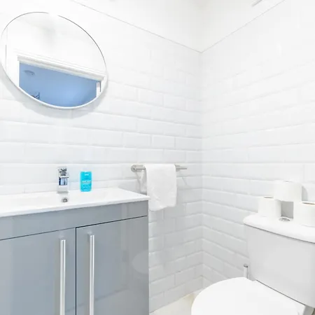 Apartment Contemporary 1bd Flat - Willesden Green! *
