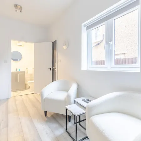 Apartment Contemporary 1bd Flat - Willesden Green!