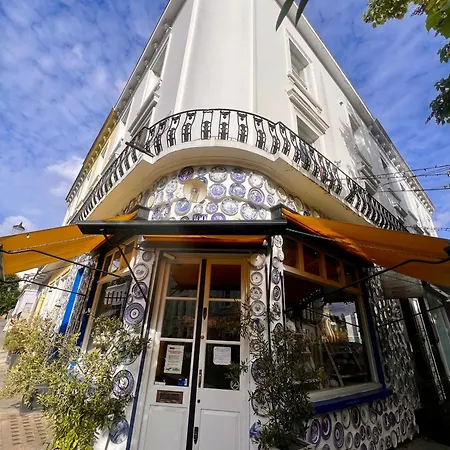 Stylish 2 Bedroom Notting Hill Superstar Apartment *