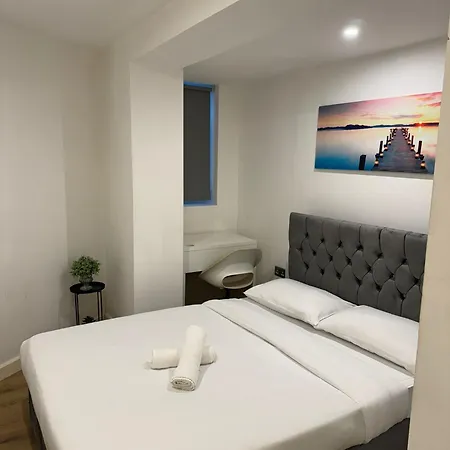 Cozy Two Bedroom Sleeps 6 Near Camden Market Hw10 Apartment London