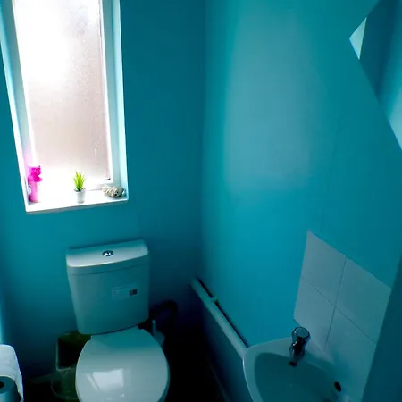 West Kensington - Santorini Apartment London