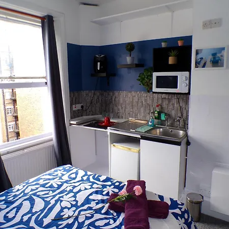 West Kensington - Santorini * London