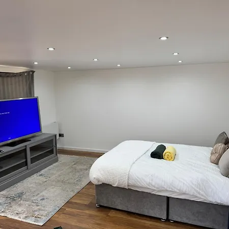 Stadium Guest house *