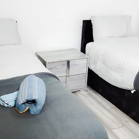 Apartment Remaj Service Accommodation, Sleep 7 *