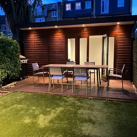 Southfields Garden Flat - 5 Minutes From Wimbledon Tennis * London
