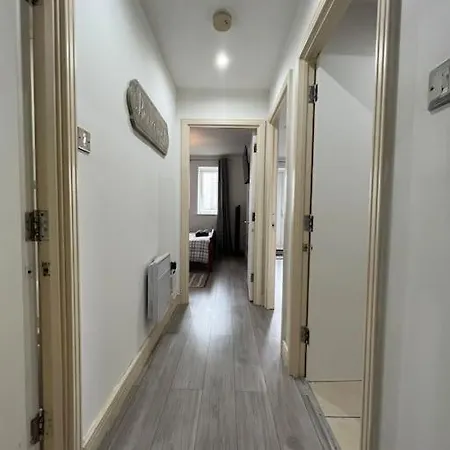 Cozy Flat With Balcony *