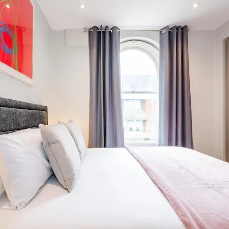 Welcome South Kensington *