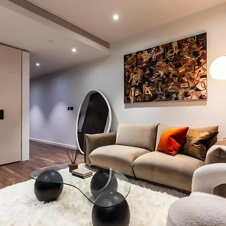 Appartamento Luxurious Haven In Iconic Battersea Power Station *